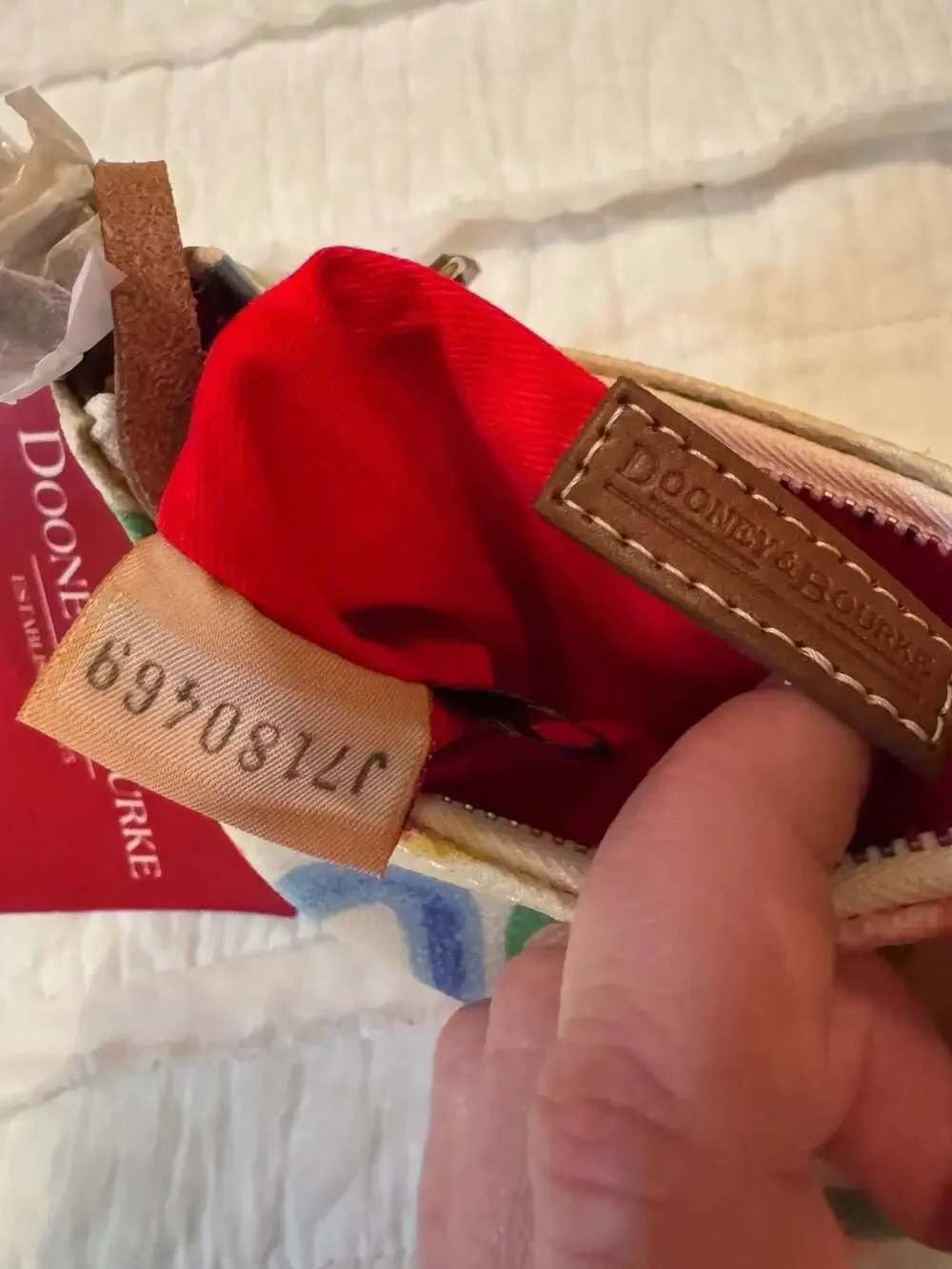 Dooney & Bourke Vintage Y2K 'IT Collection' Rainbow Logo Bitsy Bag - Picture 4 of 5